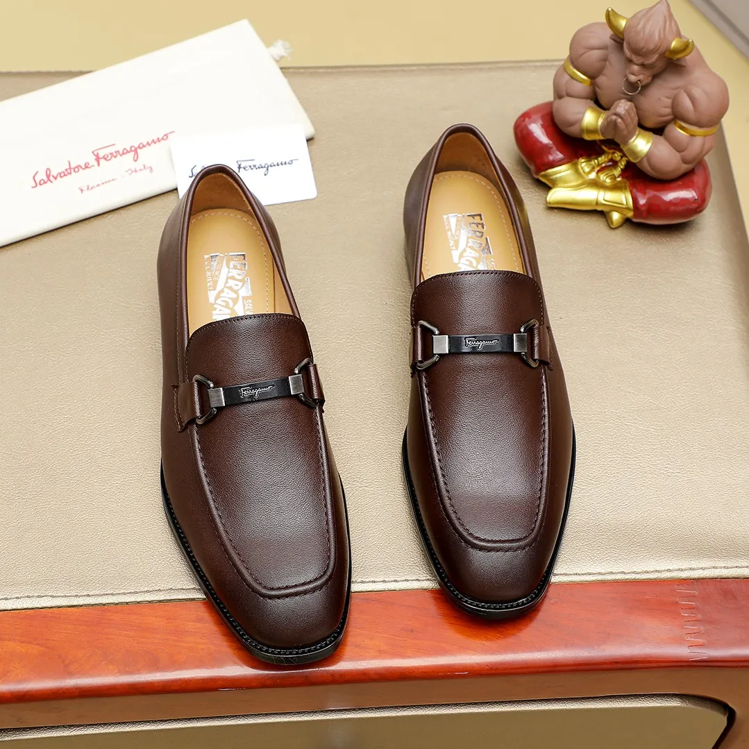 Men's shoes💰460🕷🕷[Ferragamo] Ferragamo's top men's business leather shoes💯Original copy of the official website, the upper is made of imported official website 1:1 material🍁Italian imported cowhide🇮🇹Imported cowhide lining. It’s definitely not made with ordinary craftsmanship, it’s the model used by celebrities! The factory’s craftsmanship is designed to create the most perfect shoes for trendy men! Colors available! Code number 38-44 (45.46 customized)......